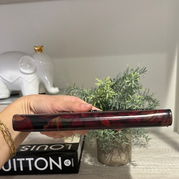 Patricia Nash Leather Floral Wallet - Picture 11 of 14